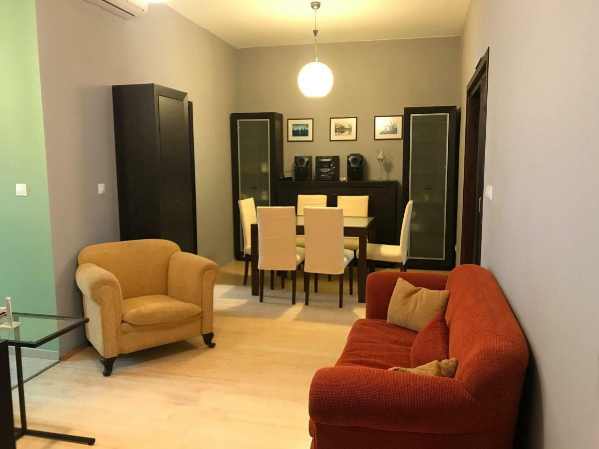 Han Krum 2 Bedroom Central Flat Sofia Eksteriør bilde