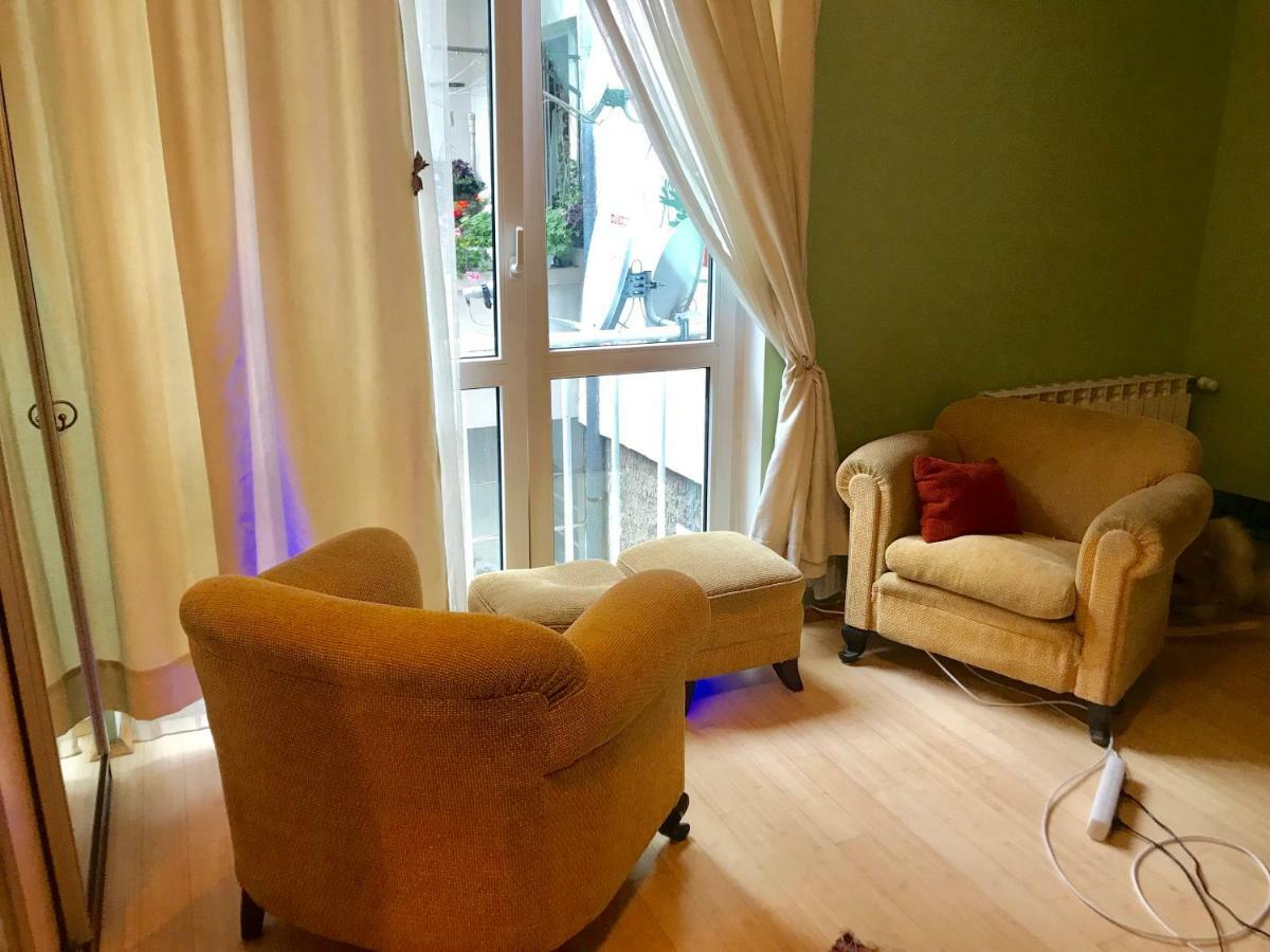 Han Krum 2 Bedroom Central Flat Sofia Eksteriør bilde